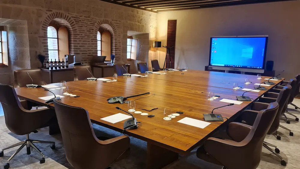 CUE Music - Instalaciones